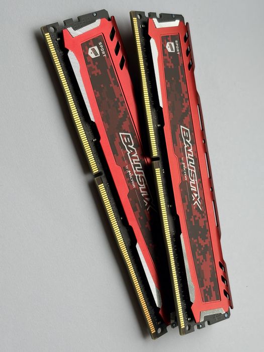 Pamięć Ballistix Ballistix Sport LT, DDR4, 2x8GB, 2400MHz, CL16 BLS8G4D240FSE