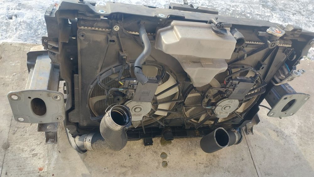 Передня панель, дифузори, касета радіаторів Mazda CX-5 2.2, 150 к.с