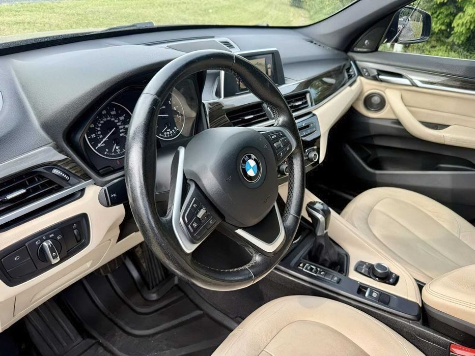 BMW X1      2016