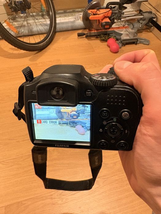 Fujifilm Finepix S5800