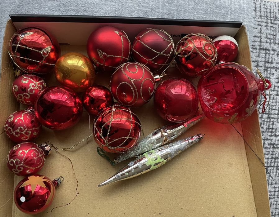 Zabawki bombki ozdoby na choinkowe