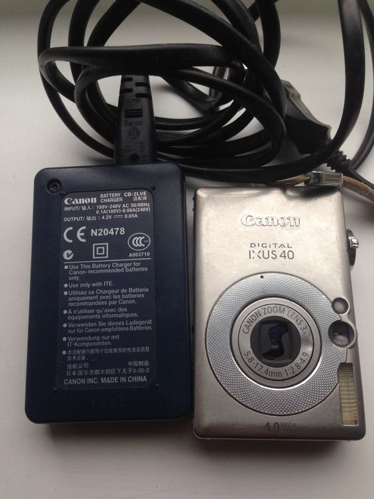 Цифровий фотоапарат Canon IXUS 40