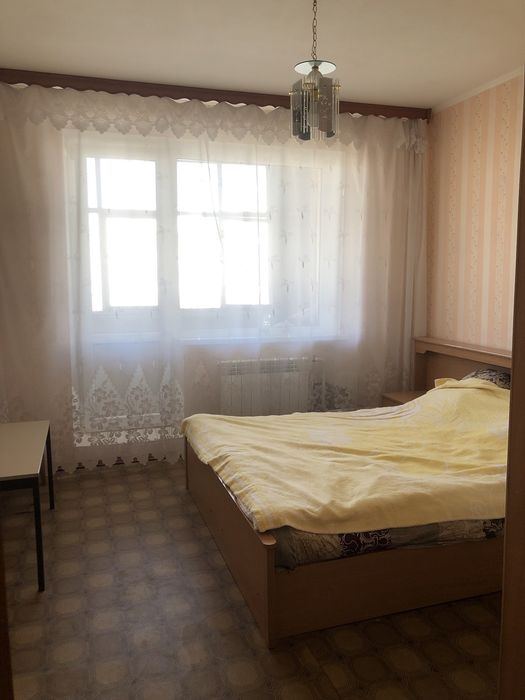 Продам 3 кімнатну квартиру Єськова