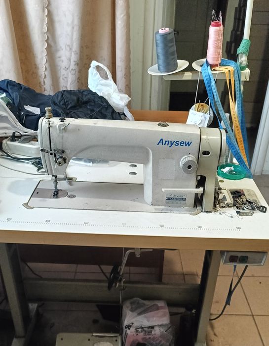 Швейна машинка anysew