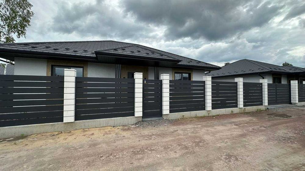 Будинок з сучасним ремонтом, каміном і ділянкою 4 сотки