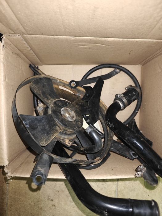 Peças - Kawasaki ZX9R '98