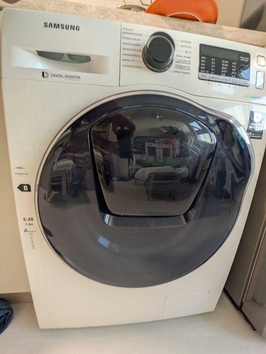 Vendo Máquina Lavar & Secar Samsung Eco Bubble