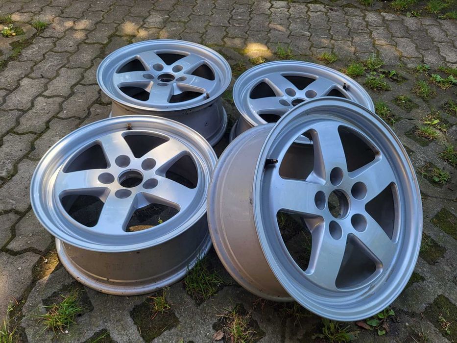 Felgi 16" 5x112 Audi A3 A4 B8 B9 B7 A6 Seat Skoda VW Mercedes