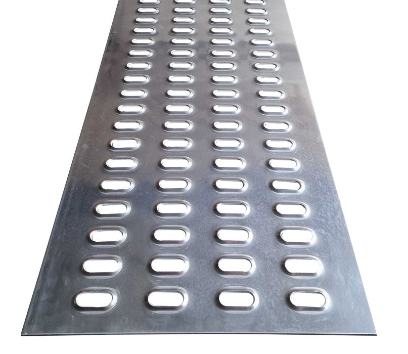Blacha aluminiowa LOHR 50x300cm PRODUCENT Certyfikat VDI 2700 Laweta Najazd Platforma Pomoc drogowa Autolaweta