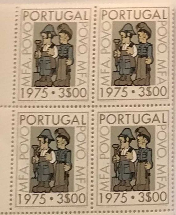 Quadra de selos novos de 3$00 - Campanha Povo - MFA - 1975