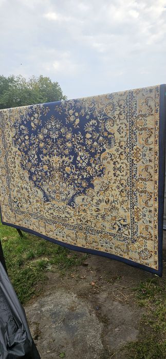 Stary Dywan Babci  330/250