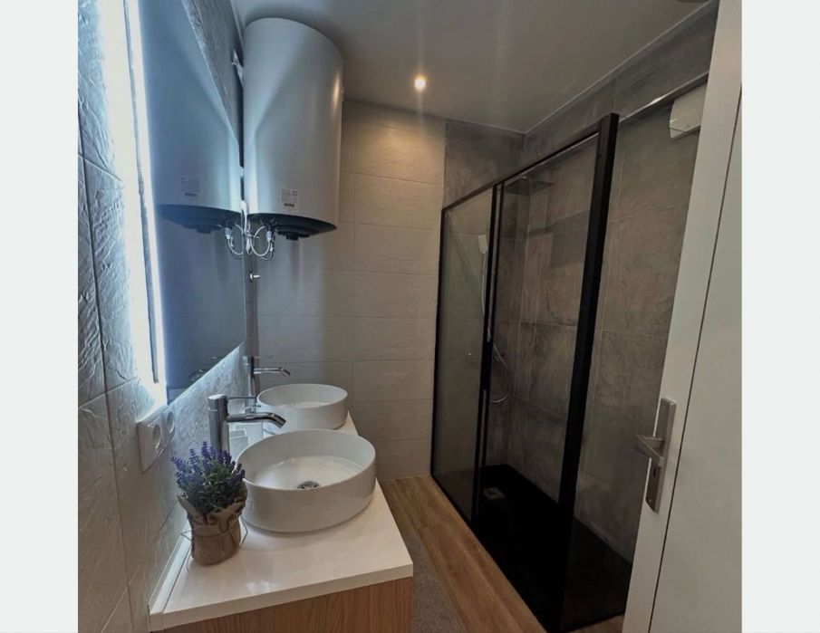 Quarto individual 450€