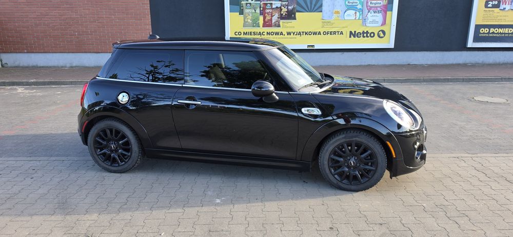 Mini Cooper S, 192 konie, 104 tys przebiegu 2019 rok.