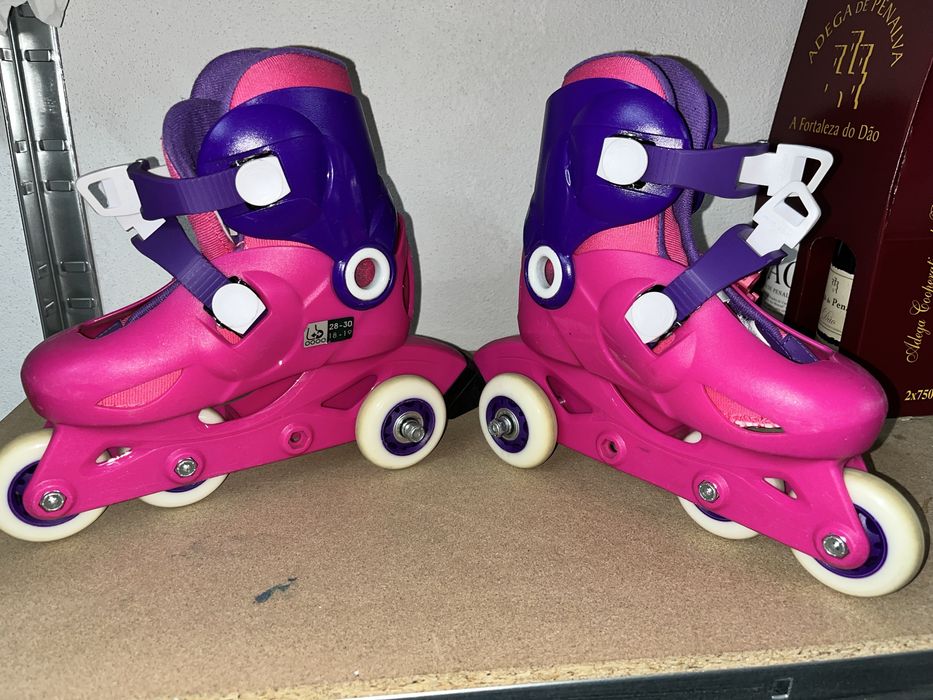 Patins em linha rosa