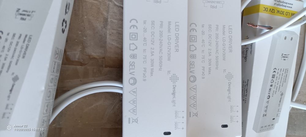 Transformadores 220-12v com 6 saídas para fita de led 8 unidades