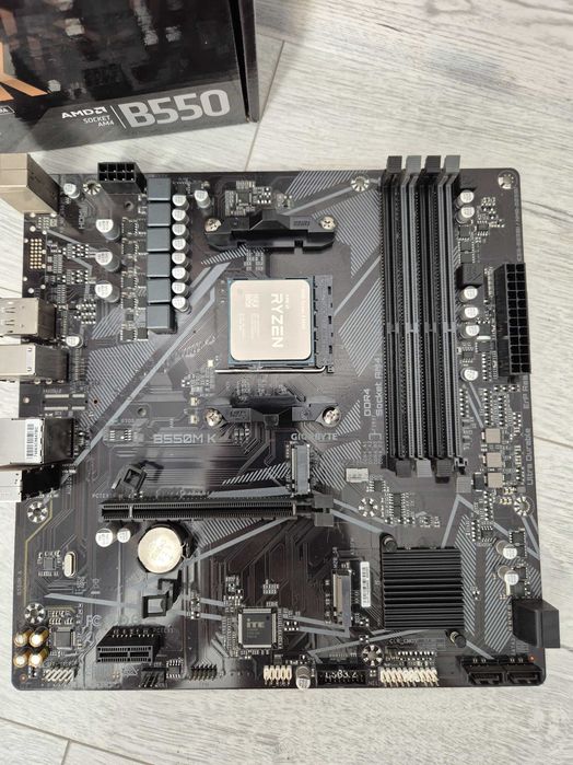 ігровийAM4 сет AMD Ryzen 5 5600  + плата Gigabyte B550 mATX. TRADE-IN