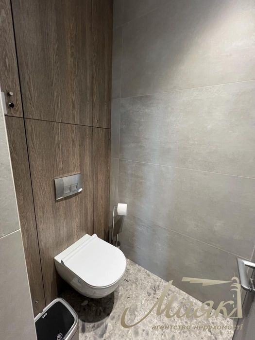 Аренда фасадного помещения Новопечерские Липки Верхогляда Драгомирова