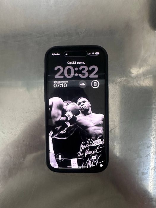 Iphone 15 в ідеальному стані