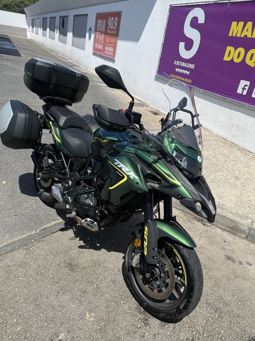 Benelli TRK 502 2024 – 11.500 km – Garantia até 08/2027 – 3 Malas SHAD