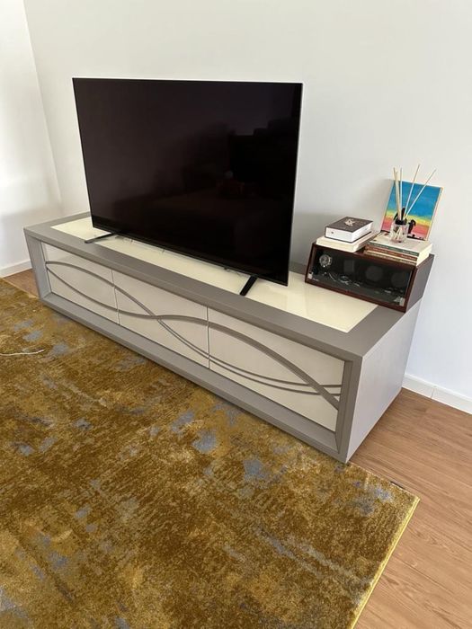 Movel de TV como novo