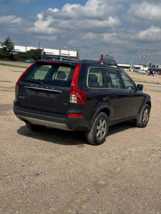 Volvo XC90,2010 рік, 2,4,7 місць,4х4