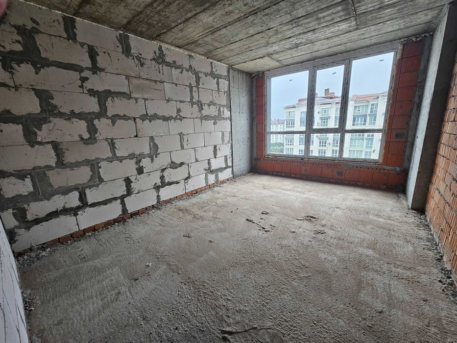 Продаж 1кім.квартири. 43м2. Парк. Озеро.