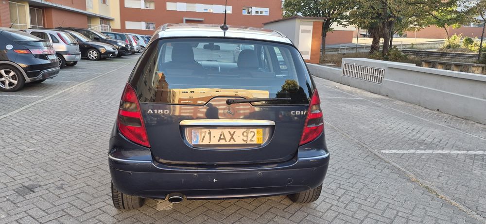Mercedes A180 cdi 05 poucos kms foto 3