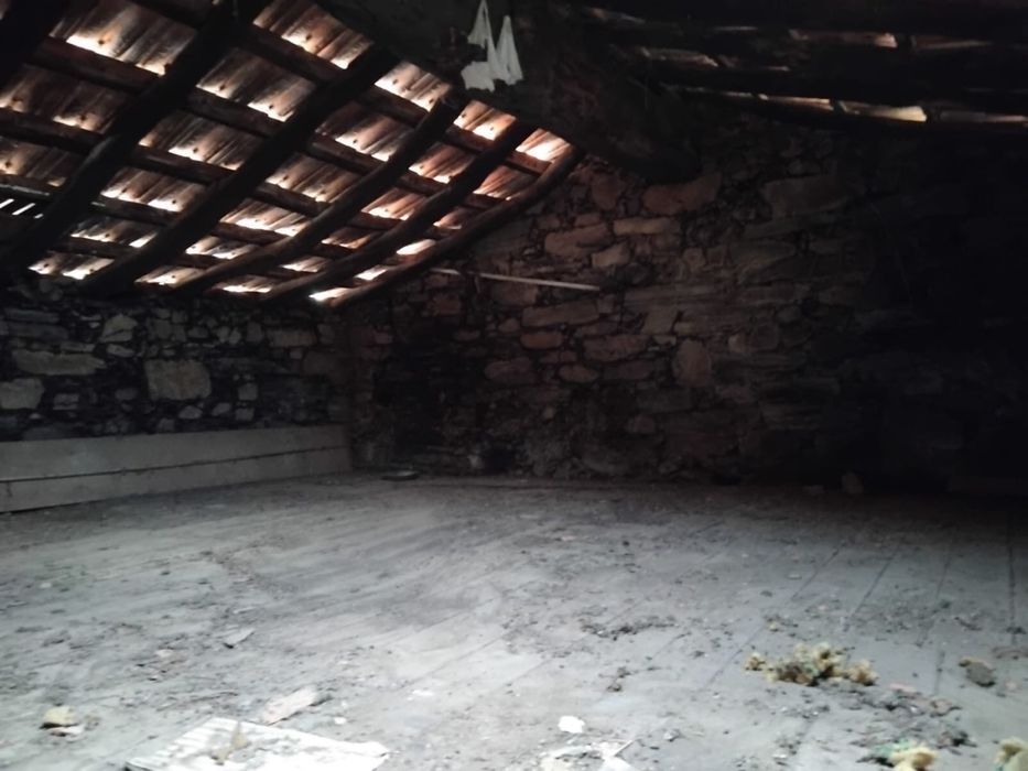 Moradia para reabilitacao Sardeiras de Cima EXCELENTE OPORTUNIDADE