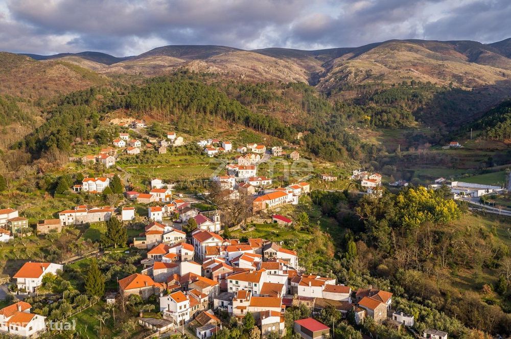 Moradia em ruínas em ALDEIAS | GOUVEIA