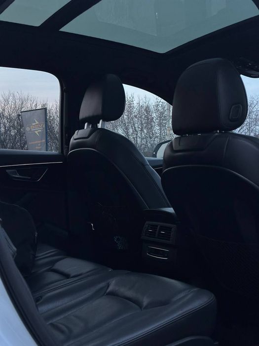 Audi Q7 Premium Plus