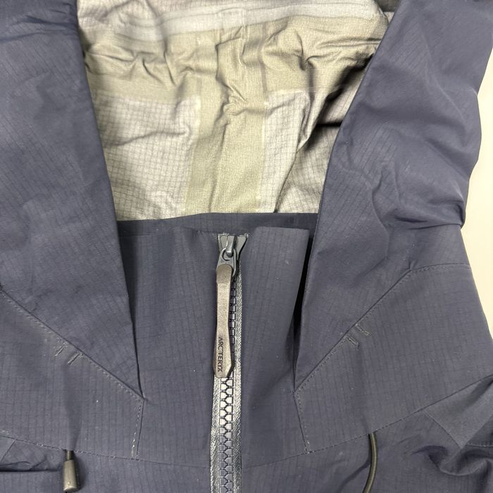 Arcteryx beta ar gore-tex