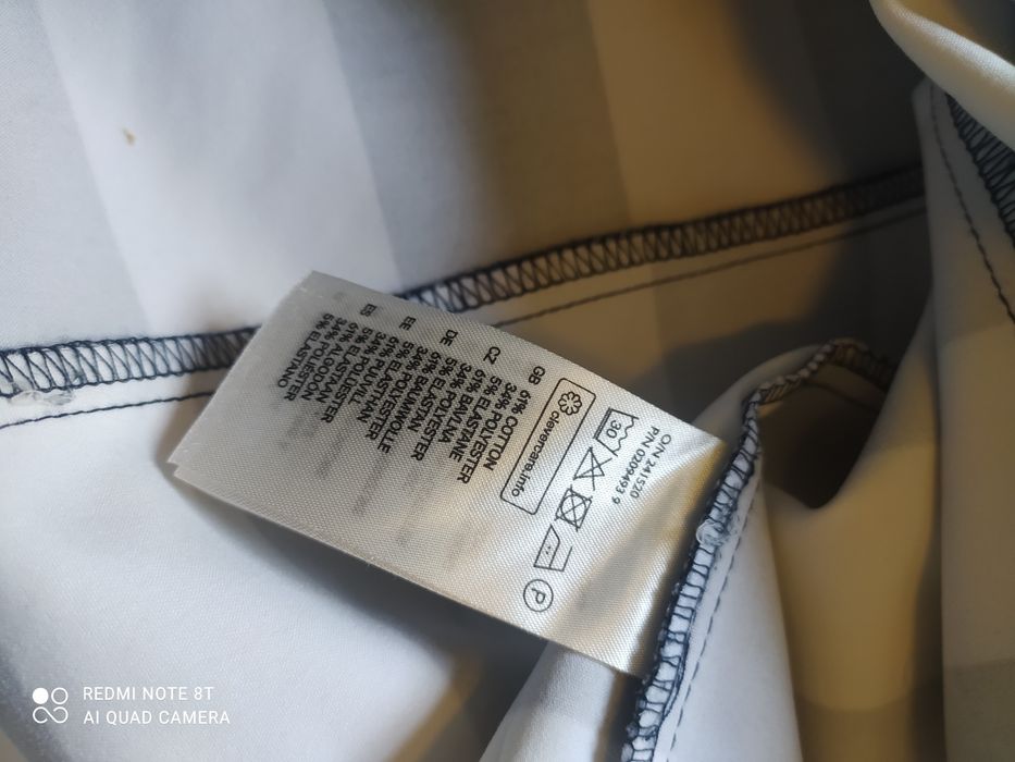 Интересное стрейчовое платье