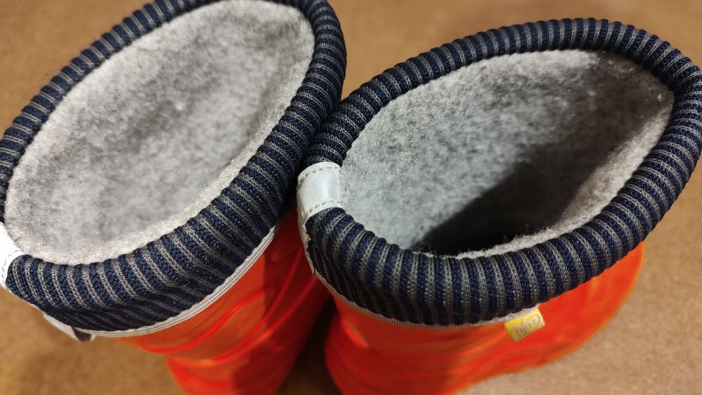 Kalosze piankowe lekkie 29