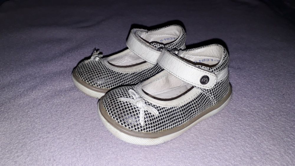 Buty baleriny Bartek r. 19