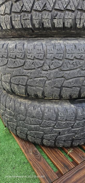 Jantes 15 com pneus 235x75 15 6x139.7