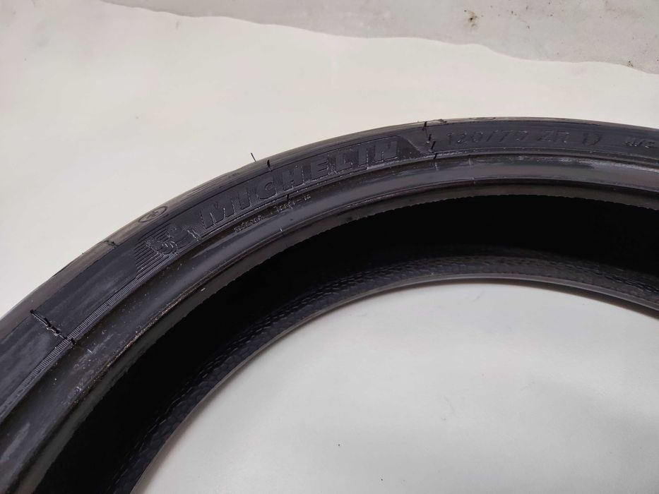 Opona Przednia Przód MICHELIN 120/70-17 DOT 4522