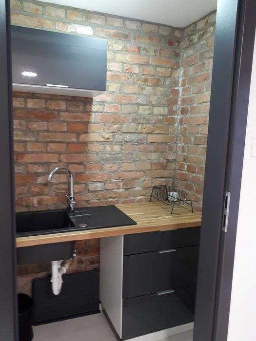 Lokal/Biuro w stylu LOFT + magazyn 20 m2 + parkingi