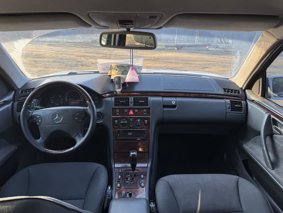 Mercedes e320 cdi w210 2000 року