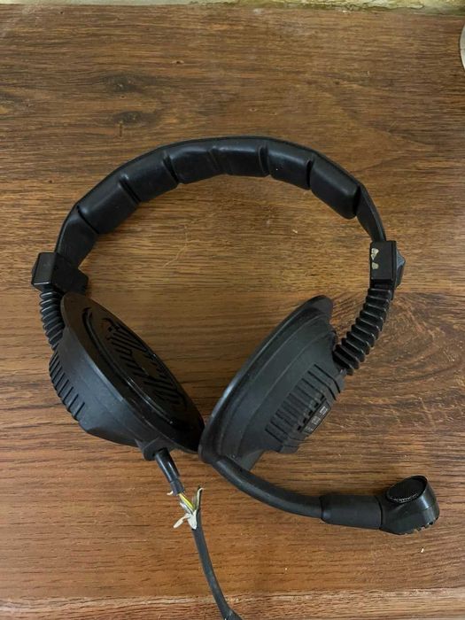 Студийные наушники Germany Maestro (MB Quart) D-800