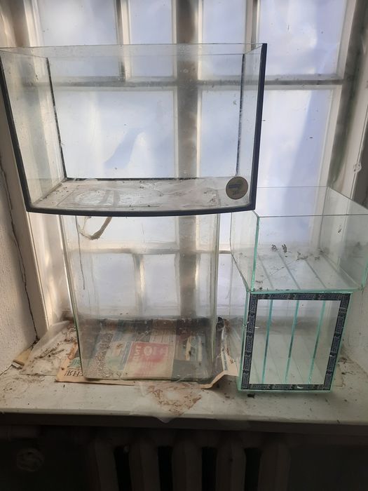 Аквариумы    для рыбок