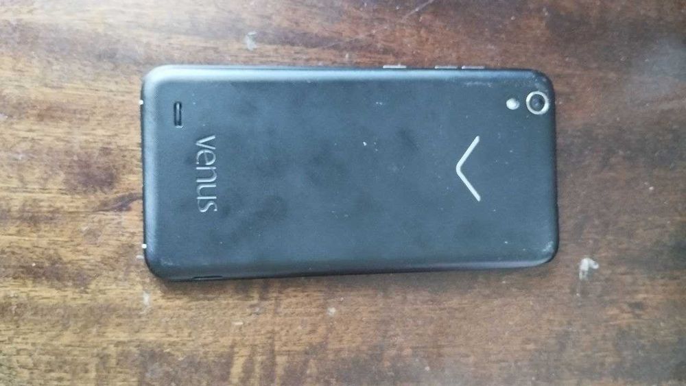 Смартфон Vestel venus v3 5040