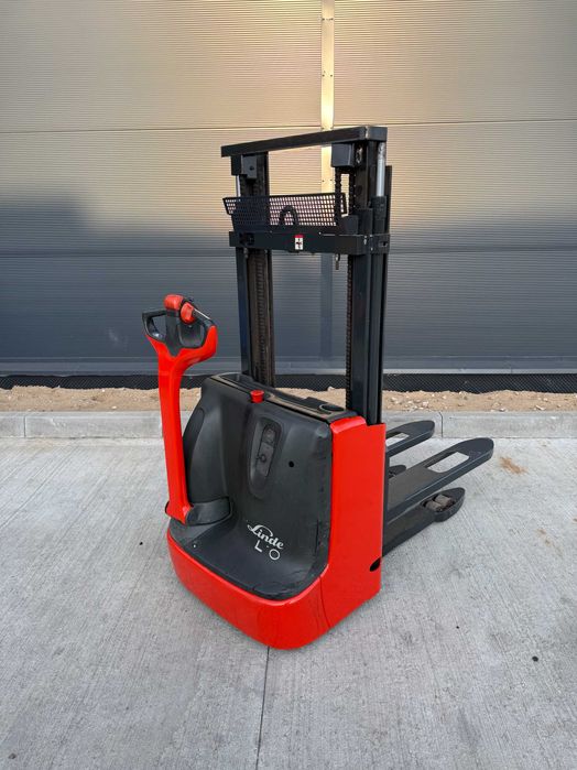 Linde L10 2018r z masztem 2,5m mały przebieg paleciak piesek sztaplarka L12 L14