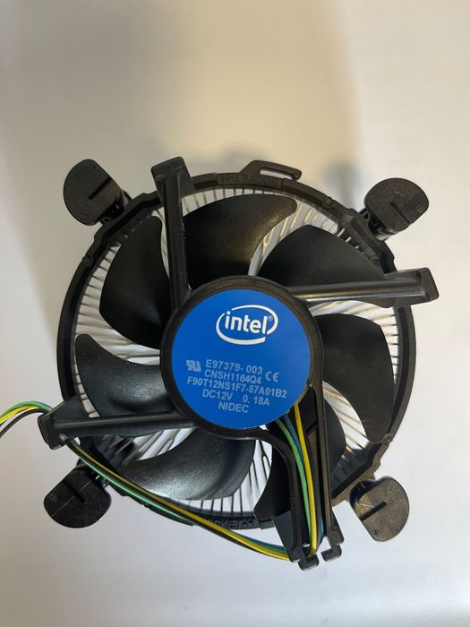 Intel Pentium G5420 + кулер Intel