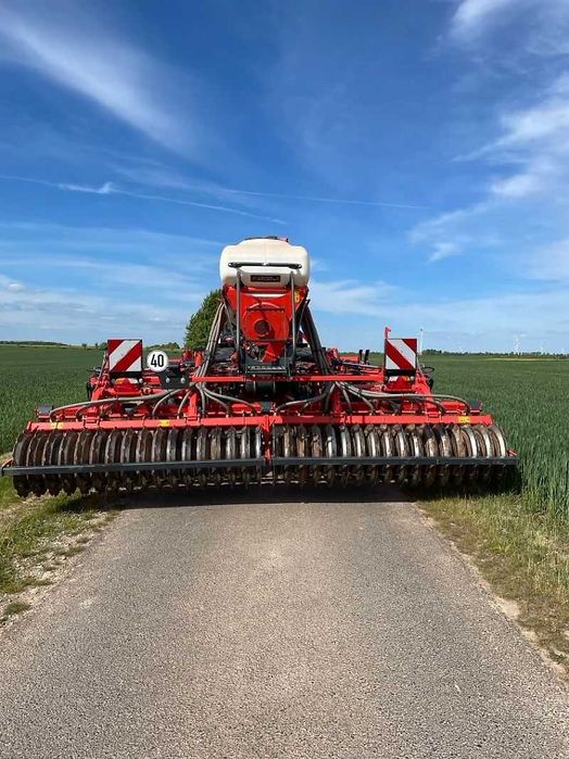 Kuhn Performer 5000 з cівалкою