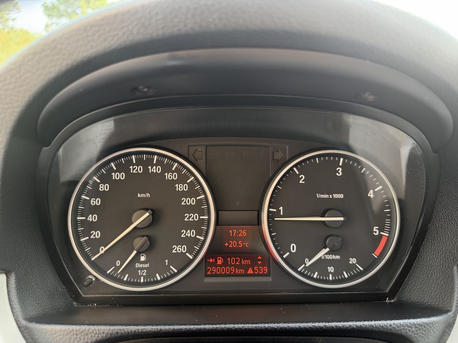 BMW 320d 2010/12 290.000klm reais