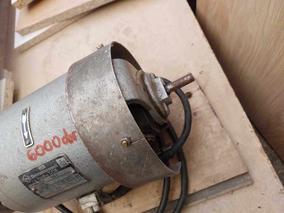 Szlifierka stołowa 230V średnica tarczy 125 mm