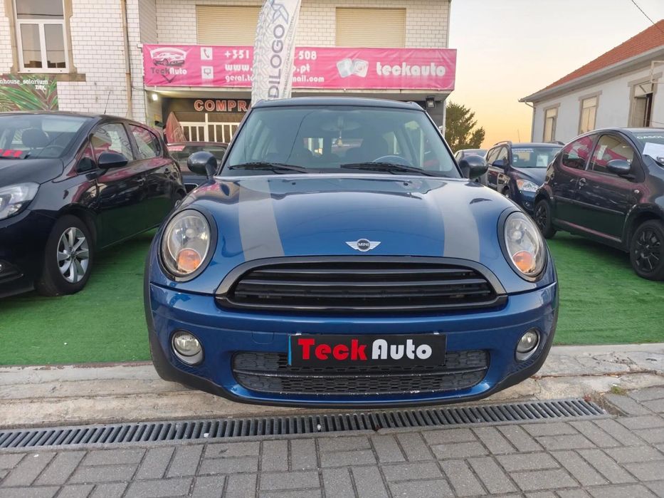 MINI Clubman Cooper D foto 2