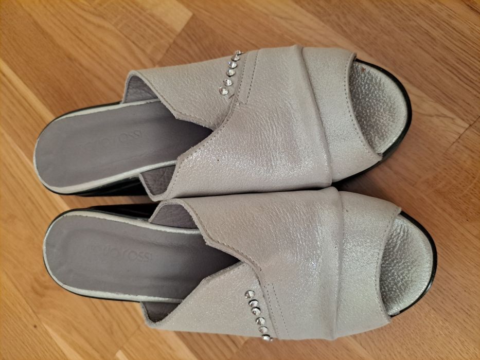 Жіночі шльопанці на платформі Туреччина