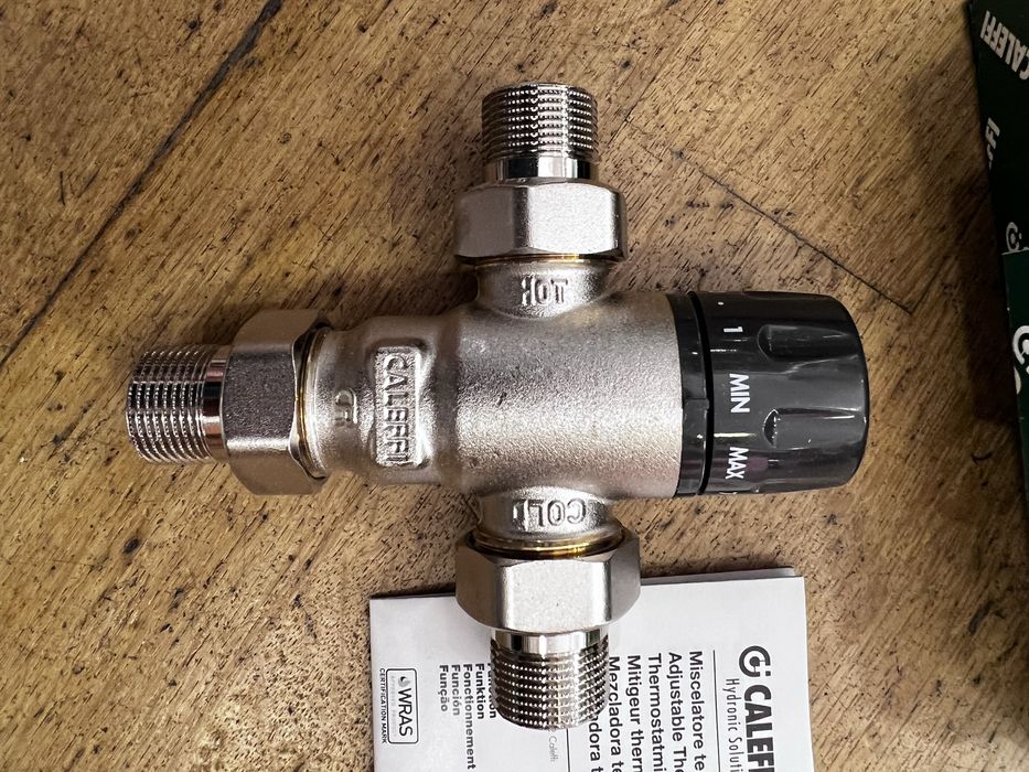 Válvula Misturadora Termostática Anticalcário Caleffi 521 - NOVO