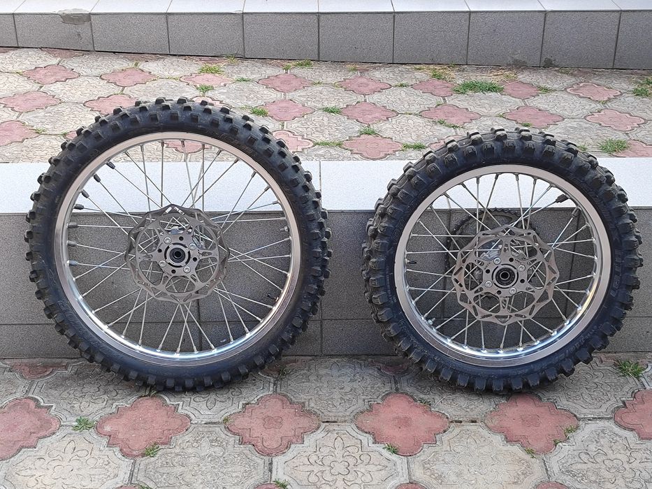 Електро мотоцикл QS138 V3 3000W батарея 24s 63ah Fardriver ND108530
